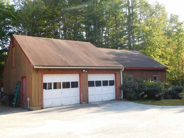 Property Photo:  40 Delaney Road  NH 03042 
