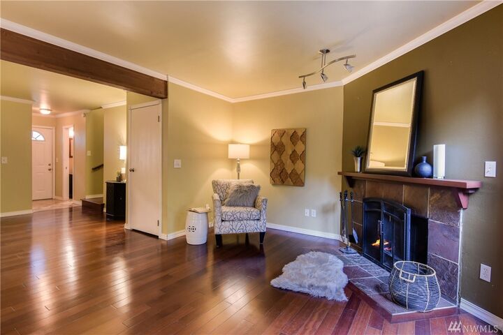 Property Photo:  10020 NE 120th Street C3  WA 98034 