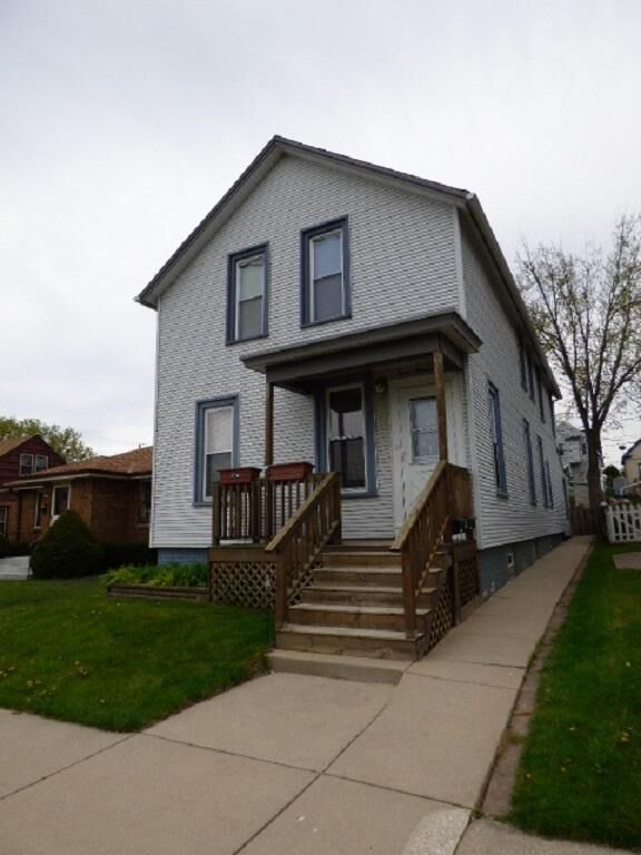 Property Photo:  1213 Minnesota Ave  WI 53172 