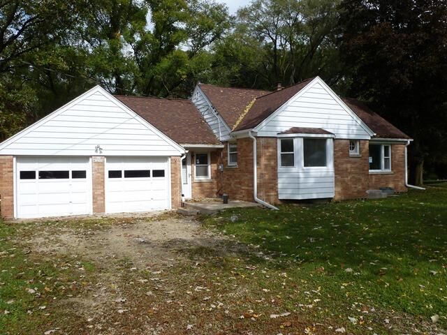 Property Photo:  S69w12770 Woods Rd  WI 53150 