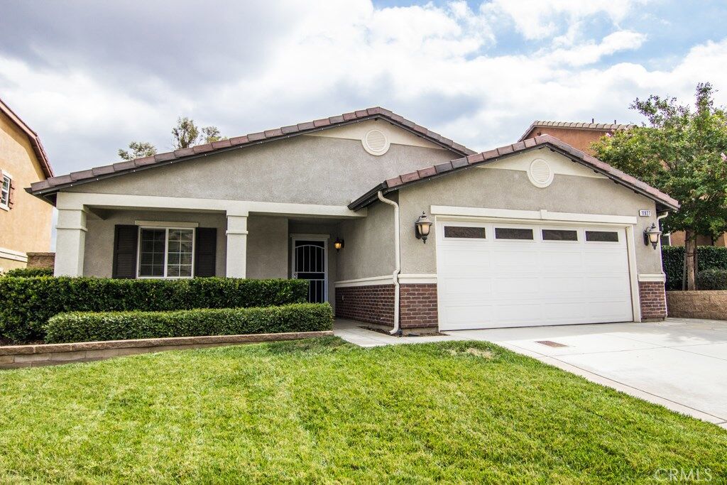 Property Photo: 11927 Citadel Avenue CA 92337