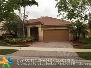 Property Photo:  719 Nandina Dr  FL 33327 
