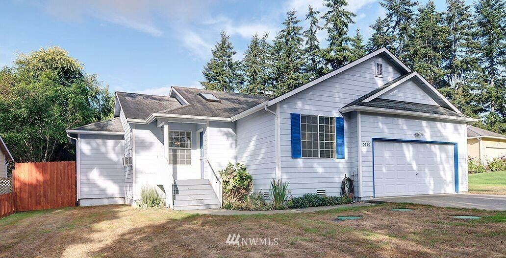 Property Photo: 5620 Lenz Place WA 98260