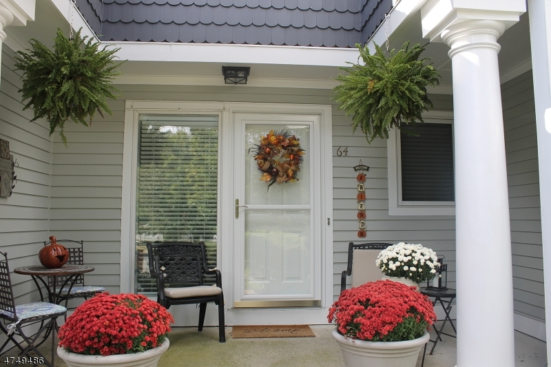 Property Photo: 64 Manor Sq NJ 07871