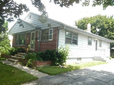 5536 N Iroquois Ave  Glendale WI 53217 photo