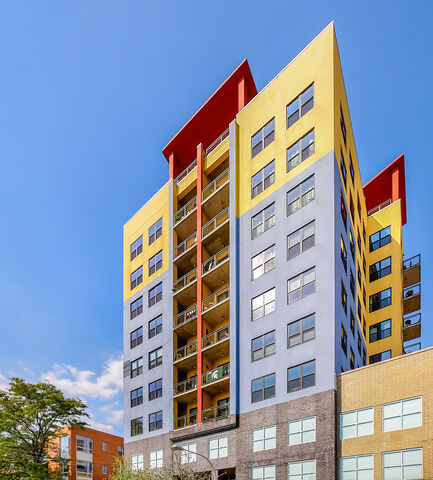 Property Photo:  1122 W Catalpa Avenue 906  IL 60640 