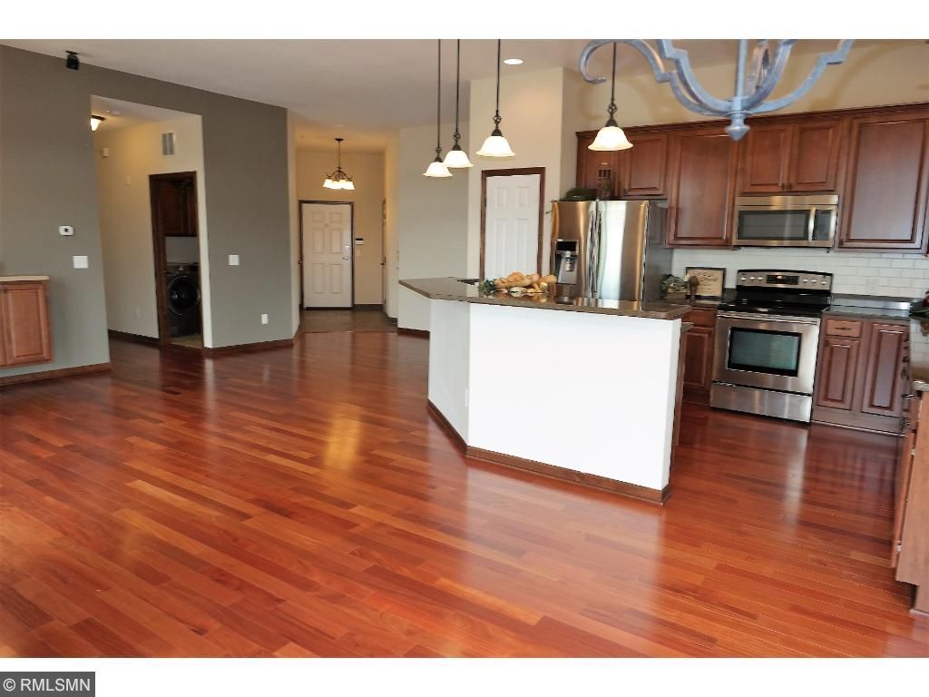 Property Photo:  1256 County Road D E 103  MN 55109 