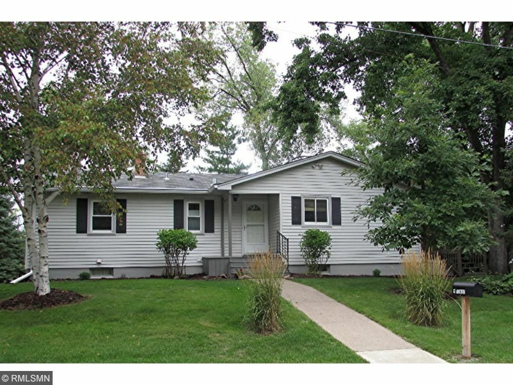 Property Photo: 13820 Knollway Drive N MN 55305