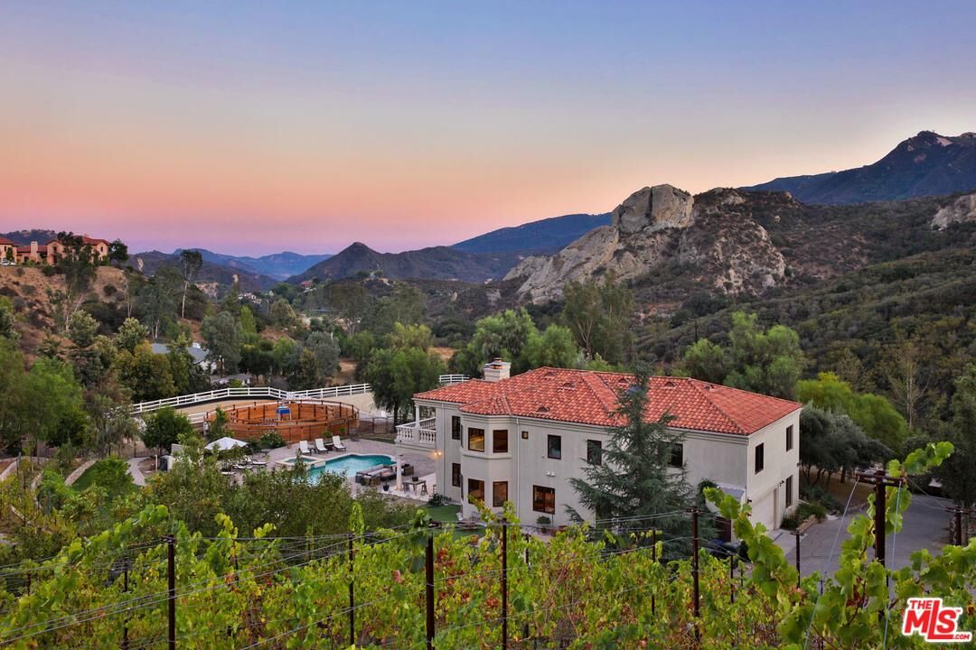 Property Photo: 23585 Zuniga Rd CA 90290