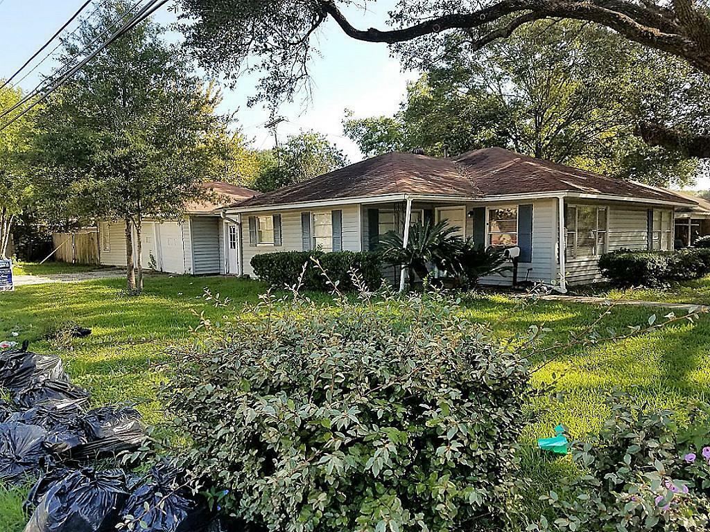 Property Photo:  5008 Maple  TX 77401 