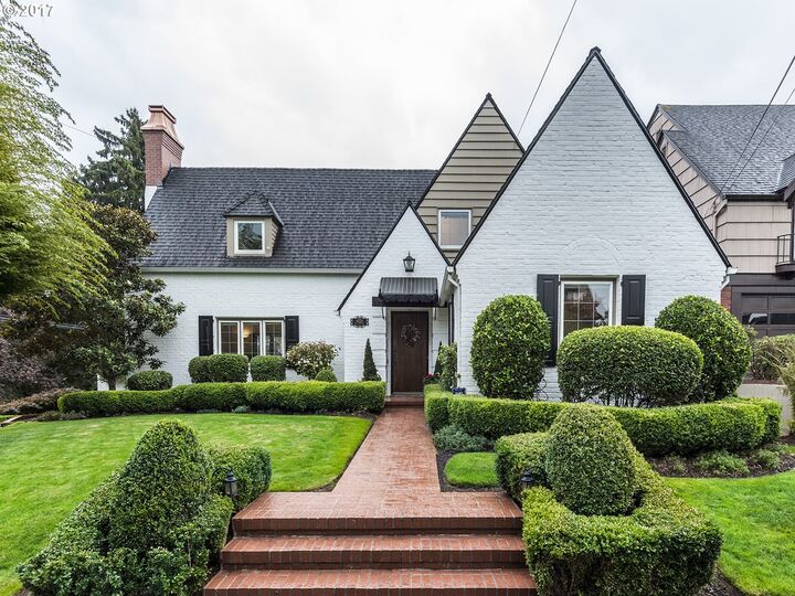 4024 NE Alameda St  Portland OR 97212 photo