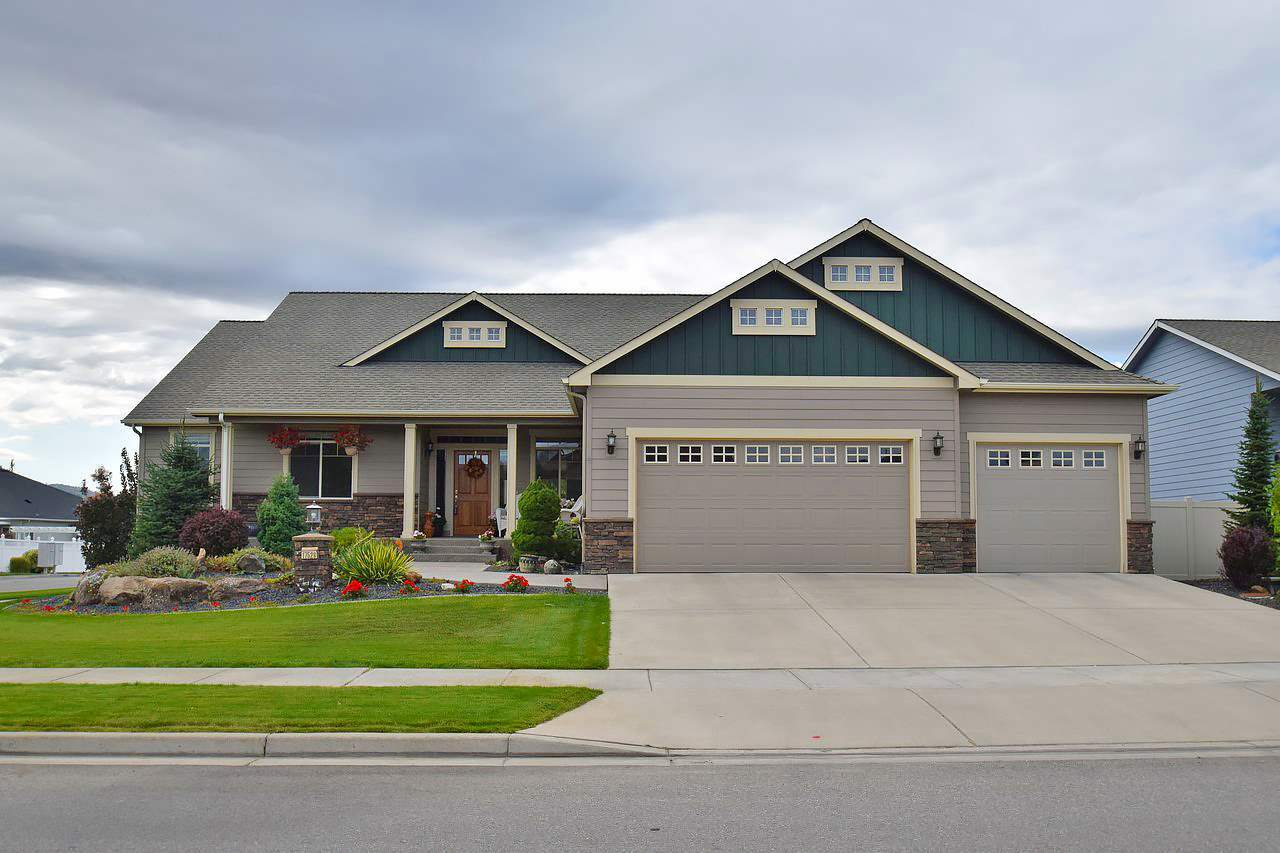 Property Photo:  17528 E Apollo Rd  WA 99016 