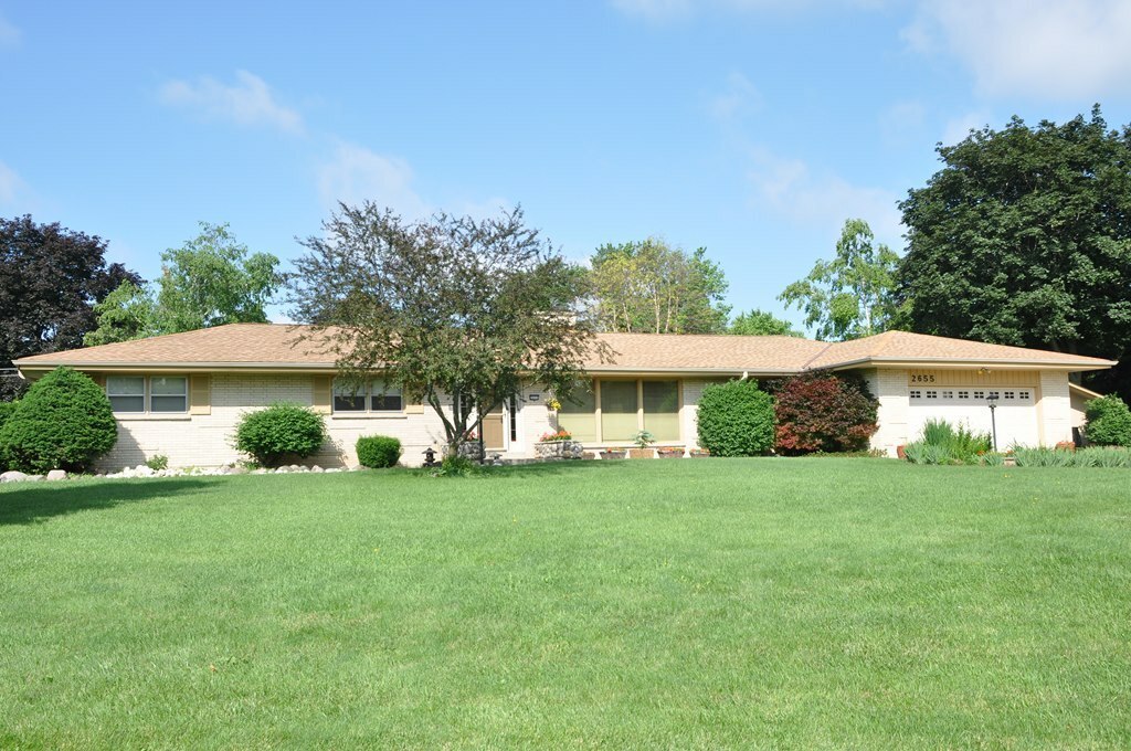 Property Photo:  2655 Arbor Dr  WI 53005 