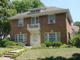 Property Photo:  