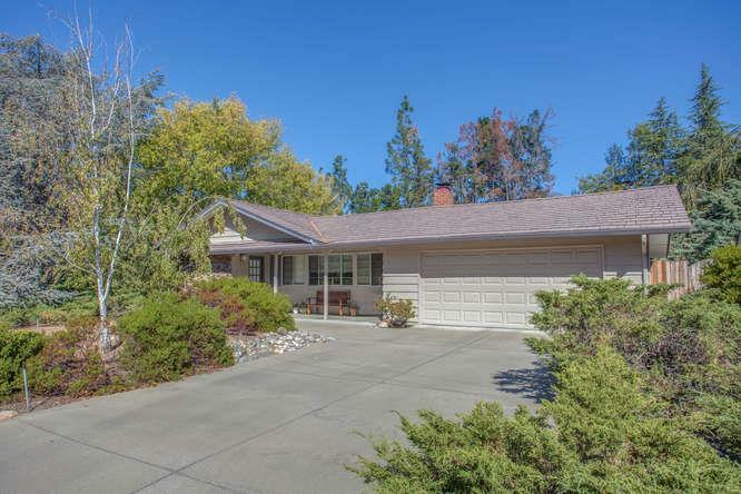 Property Photo: 13540 Saraview Drive CA 95070