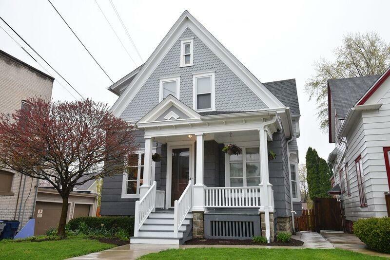 Property Photo:  359 E Rosedale Ave  WI 53207 