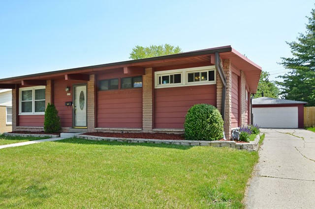 Property Photo:  6658 N 90th St  WI 53224 