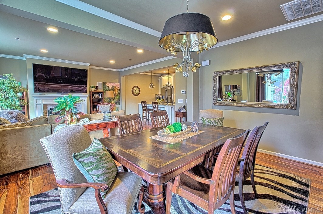Property Photo: 7426 Better Way Loop SE 105 WA 98065