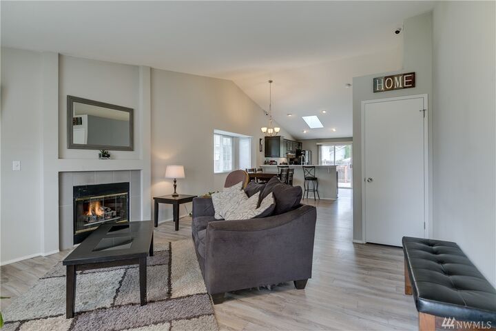 Property Photo: 9507 53rd Ave NE WA 98270