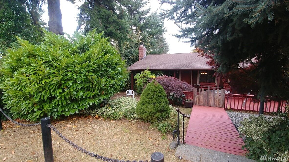 Property Photo:  14309 12th Avenue SW  WA 98166 