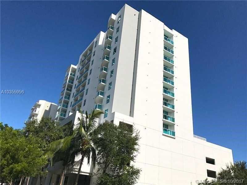 Property Photo:  1723 SW 2nd Ave 810  FL 33129 
