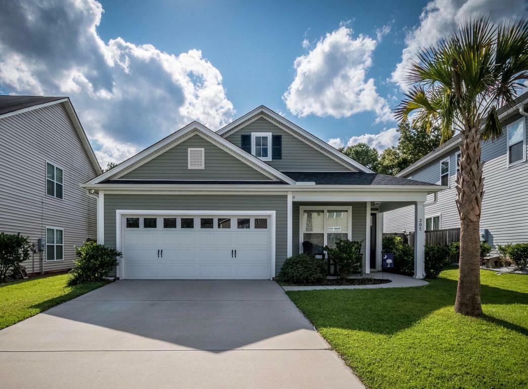 Property Photo: 305 Foster Greens Court SC 29445