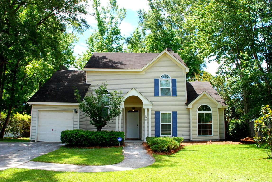 Property Photo:  100 Castlebury Drive  SC 29445 