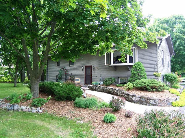 Property Photo: 2327 Creek Dr WI 53090-2006