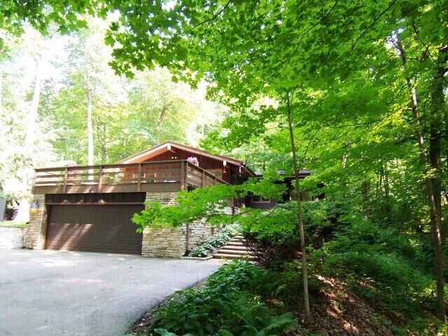 Property Photo: 4193 Hillside Rd WI 53086-9798