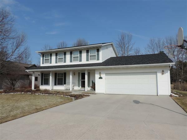 Property Photo:  4321 Redwing Dr  WI 53083 