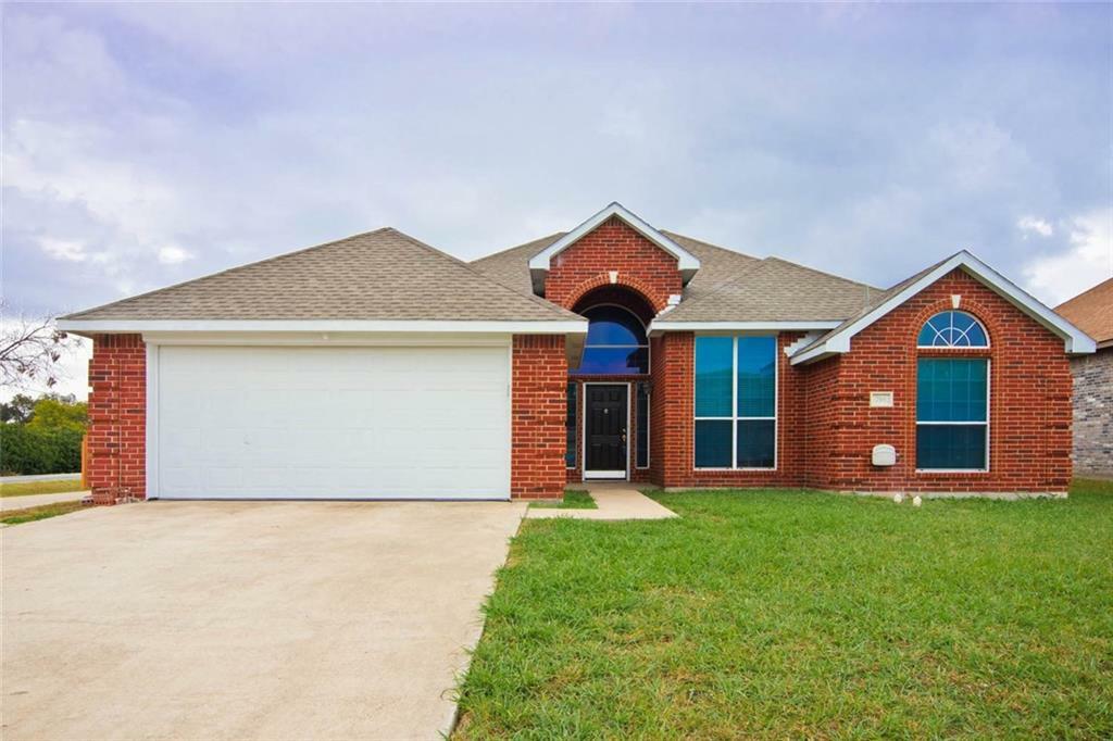 Property Photo: 758 Fairview Avenue TX 75159