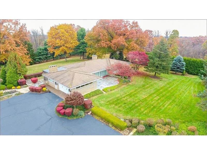 Property Photo:  244 Oakville Rd  PA 15010 