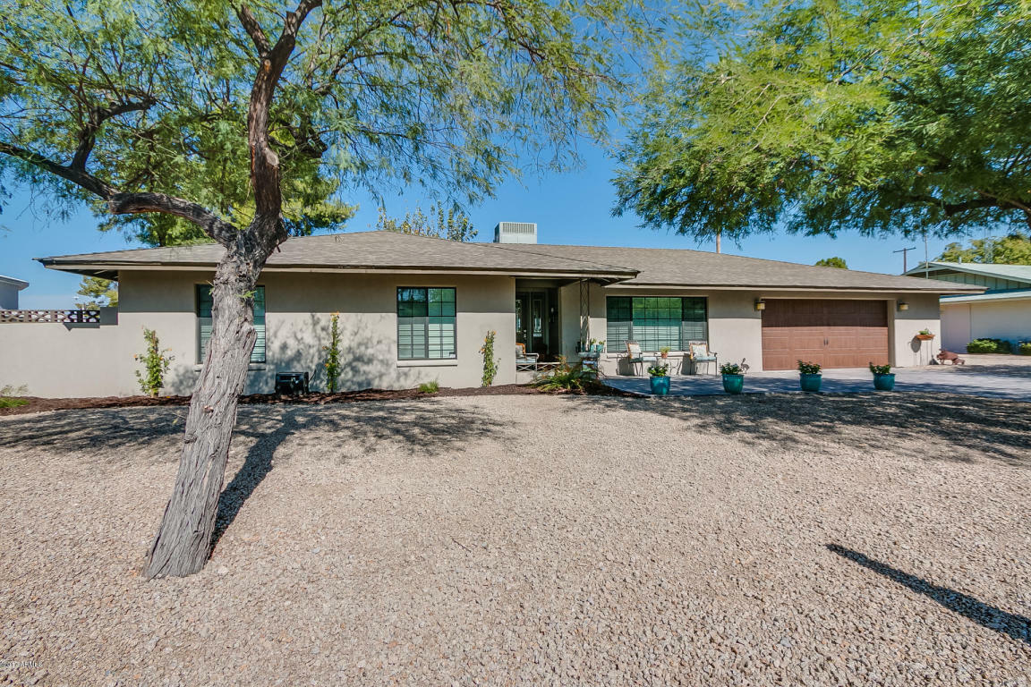 Property Photo:  3310 E Turquoise Avenue  AZ 85028 