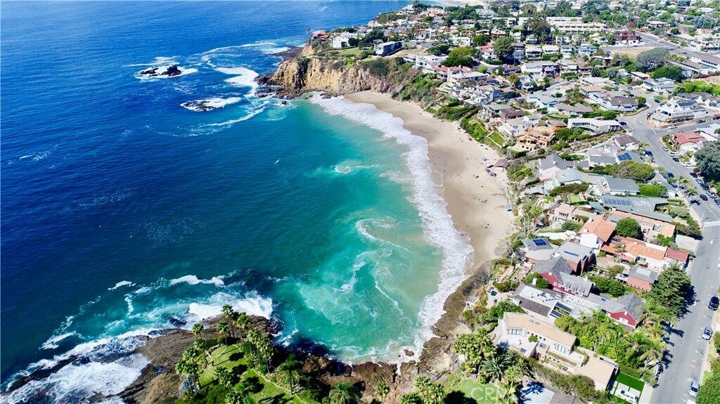 Property Photo: 284 Chiquita Street CA 92651