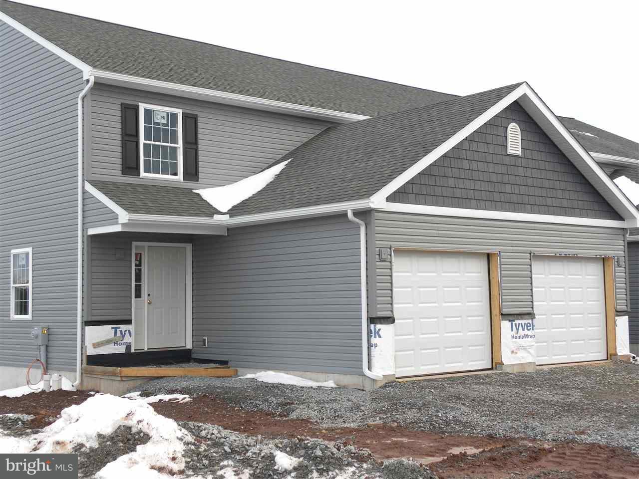 Property Photo: 305 Kentwell Drive 80 PA 17406