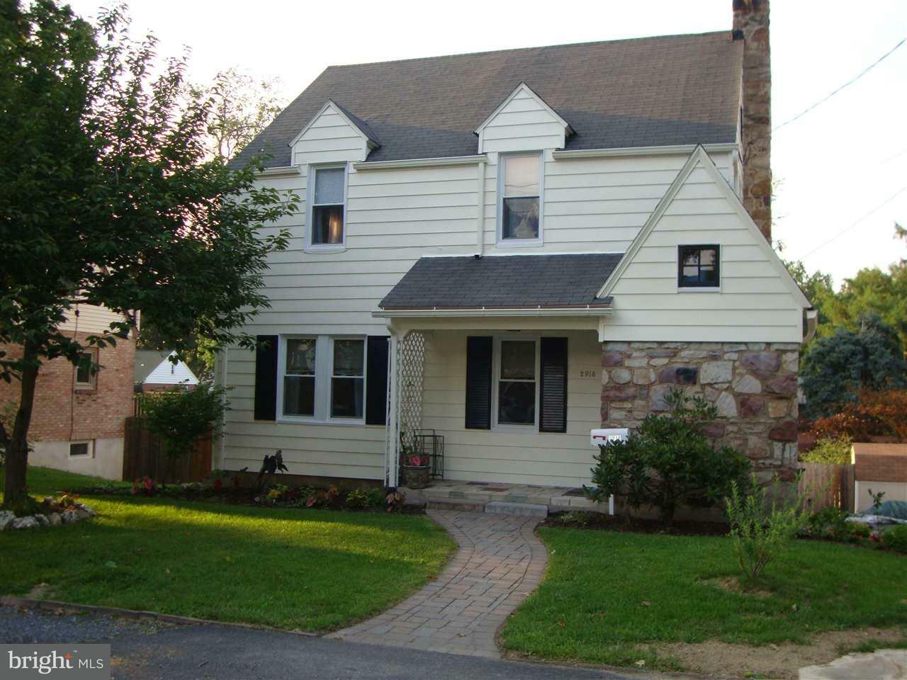 Property Photo:  2918 George Street  PA 17109 