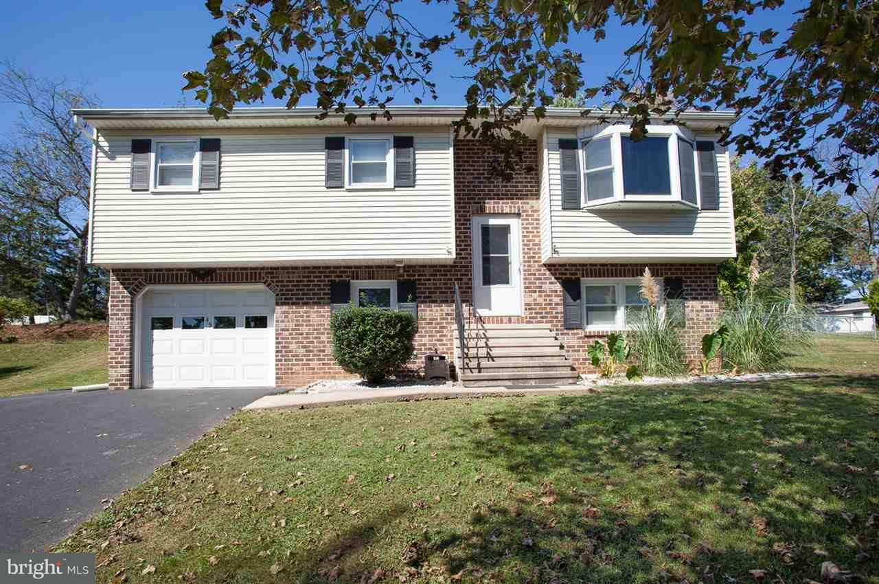 Property Photo: 45 Sugar Maple Drive PA 17319