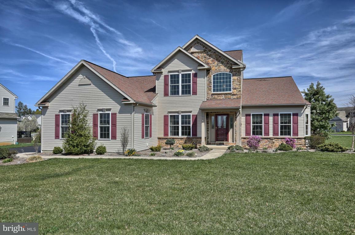 Property Photo: 538 Hedge Row Lane PA 17078