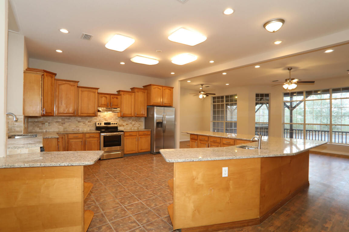 Property Photo:  541 Mountain Valley Road  FL 32435 