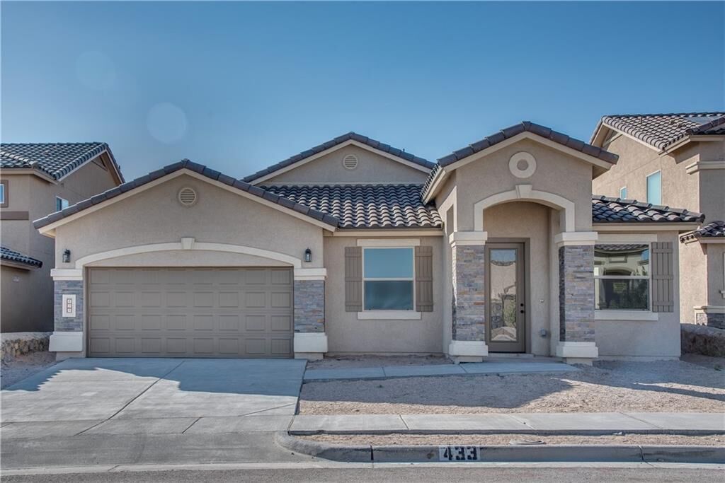 Property Photo: 977 Pelligrino Drive TX 79932