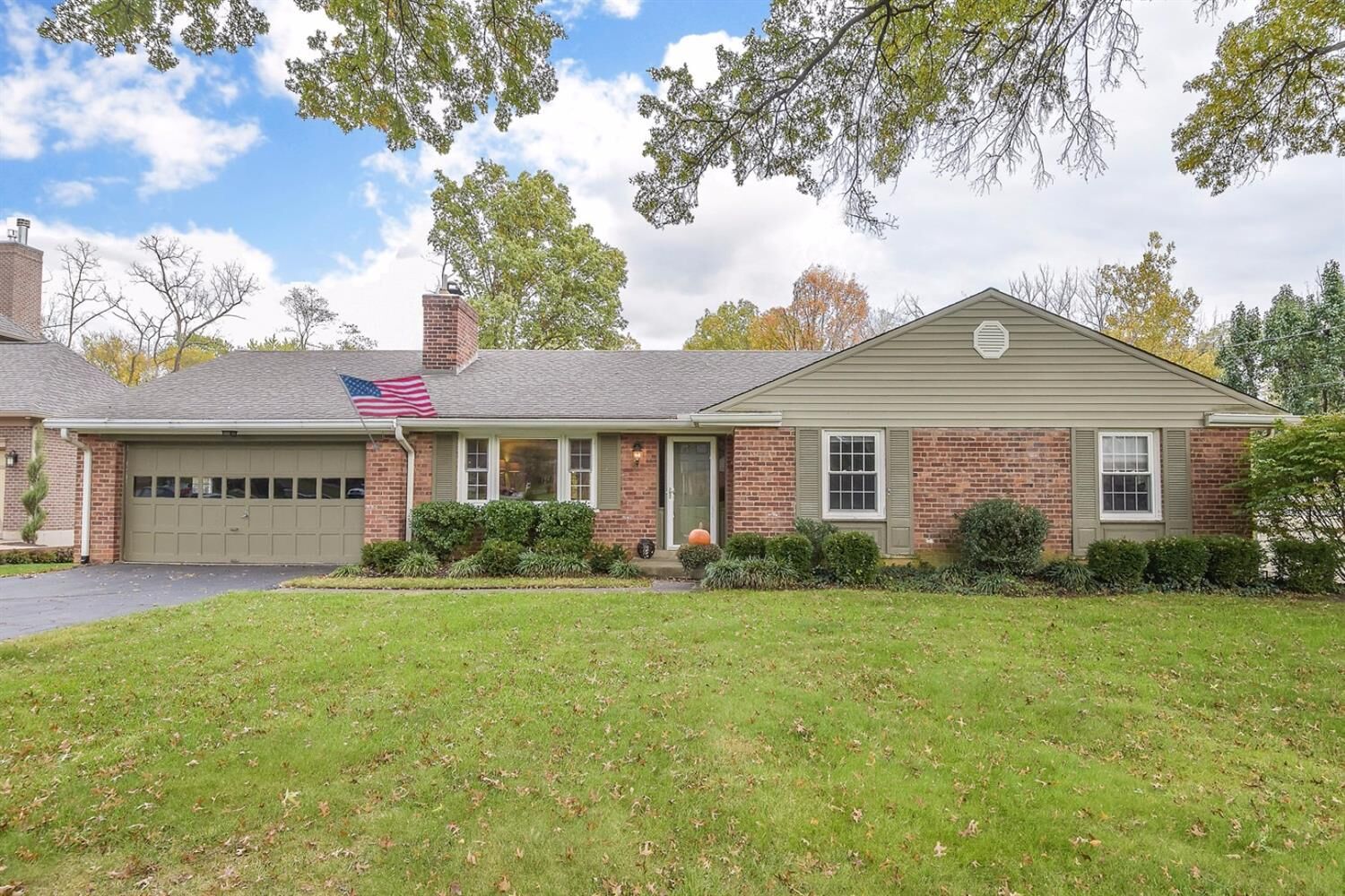 Property Photo:  8852 Raiders Run Road  OH 45236 