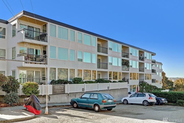1111 S Atlantic St 106  Seattle WA 98134 photo