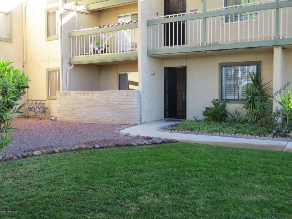 Property Photo:  842 S Langley Avenue 107  AZ 85710 