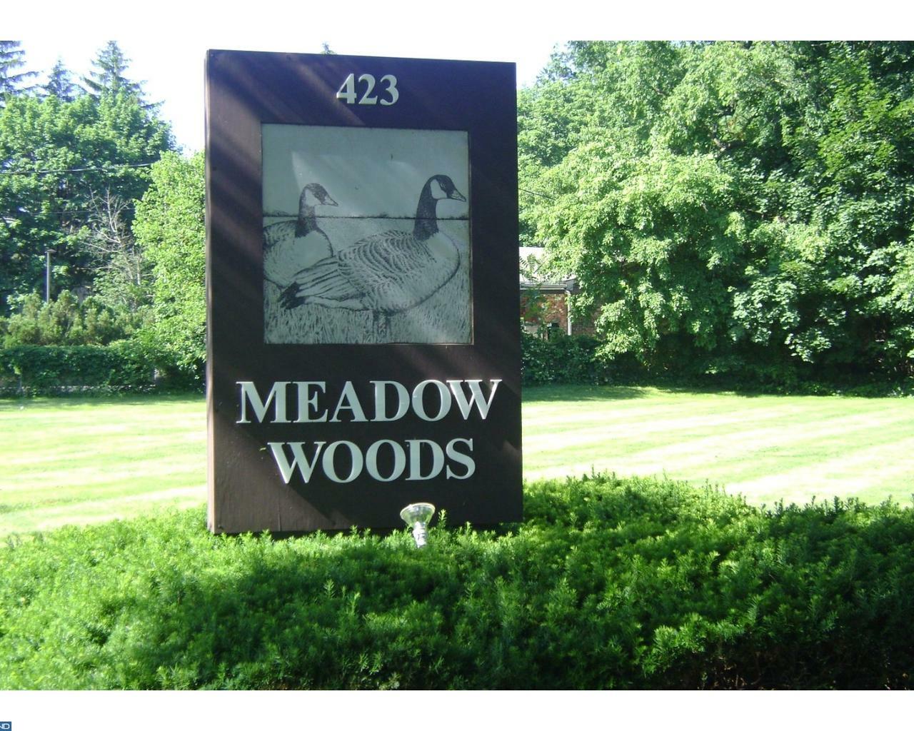 Property Photo:  712 Meadow Woods Ln  NJ 08648 
