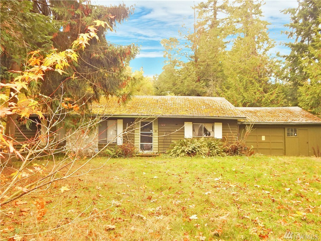 Property Photo:  21555 President Point Rd NE  WA 98346 