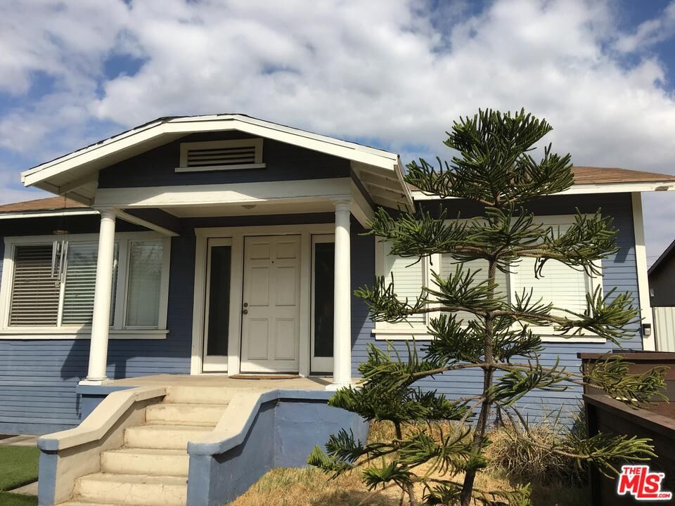 Property Photo:  3205 Folsom St  CA 90063 