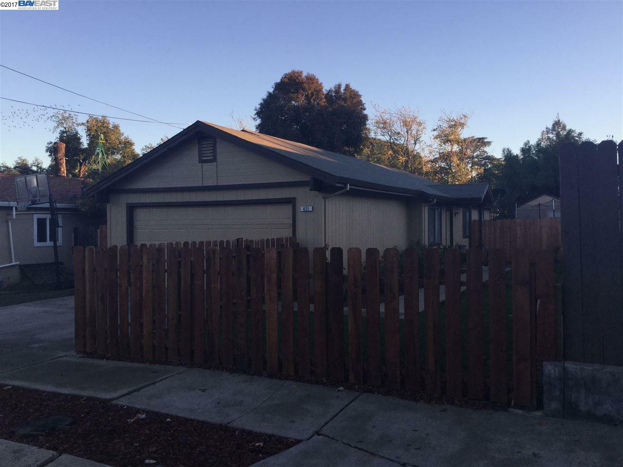 Property Photo:  421 W 19th St  CA 94509 