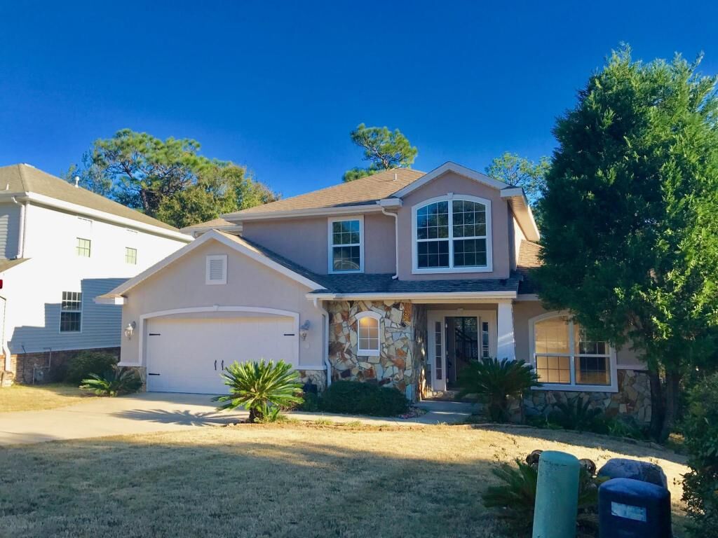 Property Photo: 213 Gracie Lane FL 32578