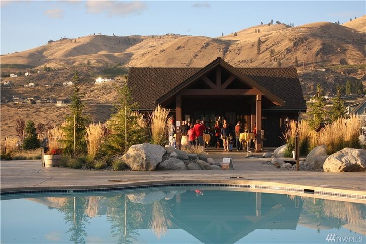 Property Photo:  238 Bobcat Lane  WA 98816 