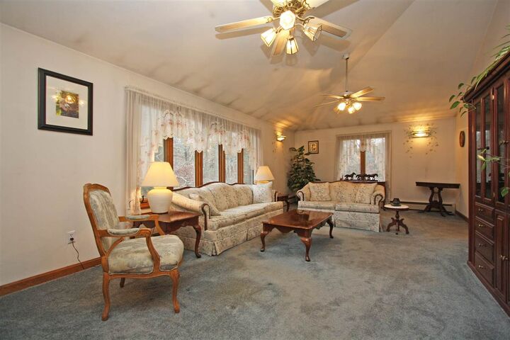 Property Photo:  2 Sequoia Avenue  NH 03053 